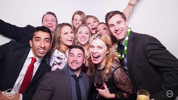 Step into Elegance: Digital Photobooth Handcrafted in Chicago for Your Perfect Event!