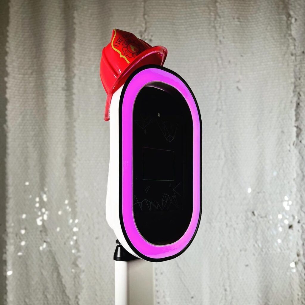 Unleash the Fun with Our Open-Air Digital Photobooth Rental Service in Phoenix!