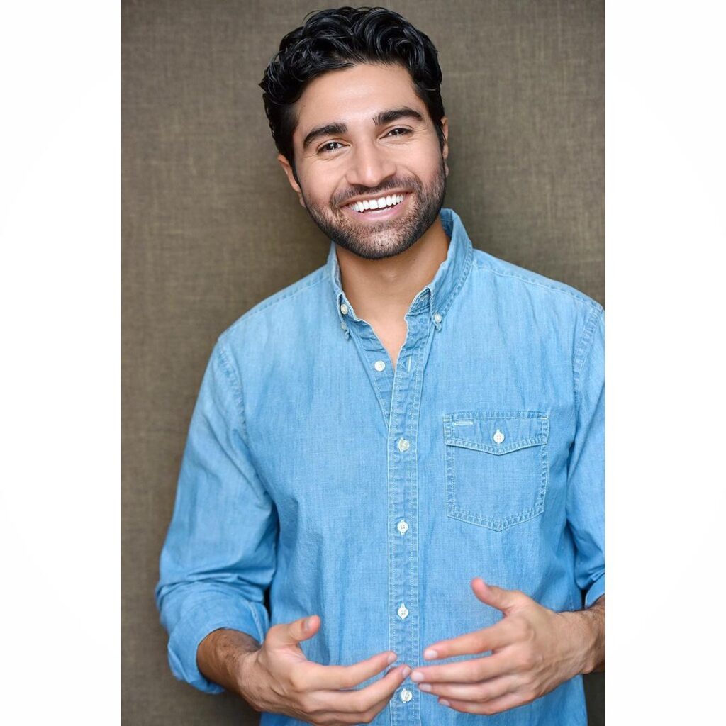 Showcase Your Unique Professional Persona with Personalized Headshot Photography by Expert Photographe