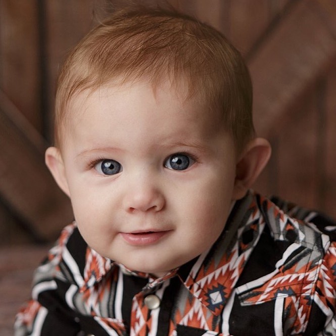 Pure and Timeless Newborn and Family Photography in Tulsa - Tulsa’s Best Newborn Photographer