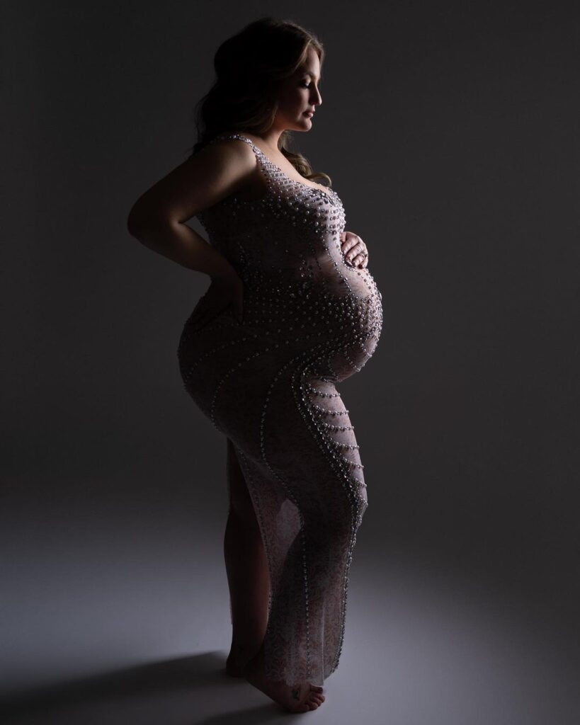 Capture the Moments that Matter: Maternity Photography for Growing Families