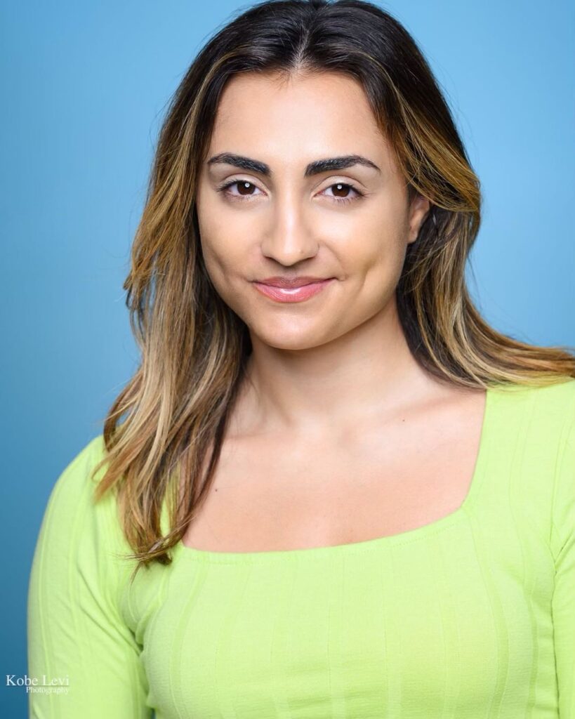 Experience Personalized and Safe Headshot Sessions at Our Contemporary Studio: Professional Backdrops, Wardrobe Racks, and Complimentary Snacks and Beverages Available