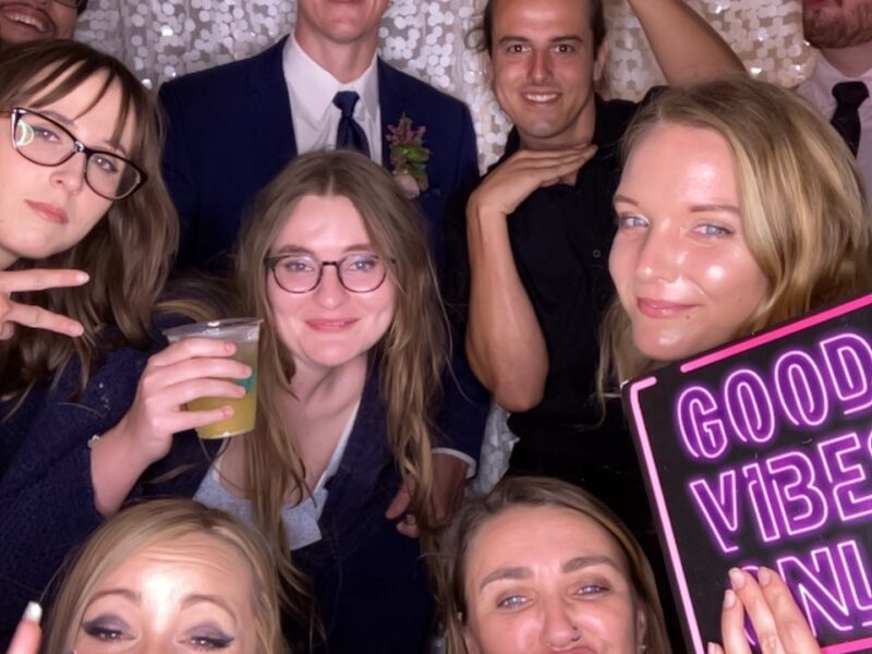 Capture the Fun: Digital Photo Booth Rentals for Unforgettable Memories! 📸