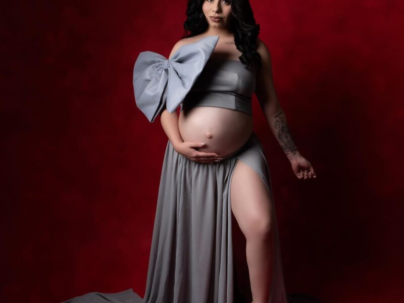 Maternity Photographer in San Diego, CA - Fotógrafa de Maternidad en San Diego, CA - Capturando los Momentos Más Preciosos de tu Embarazo