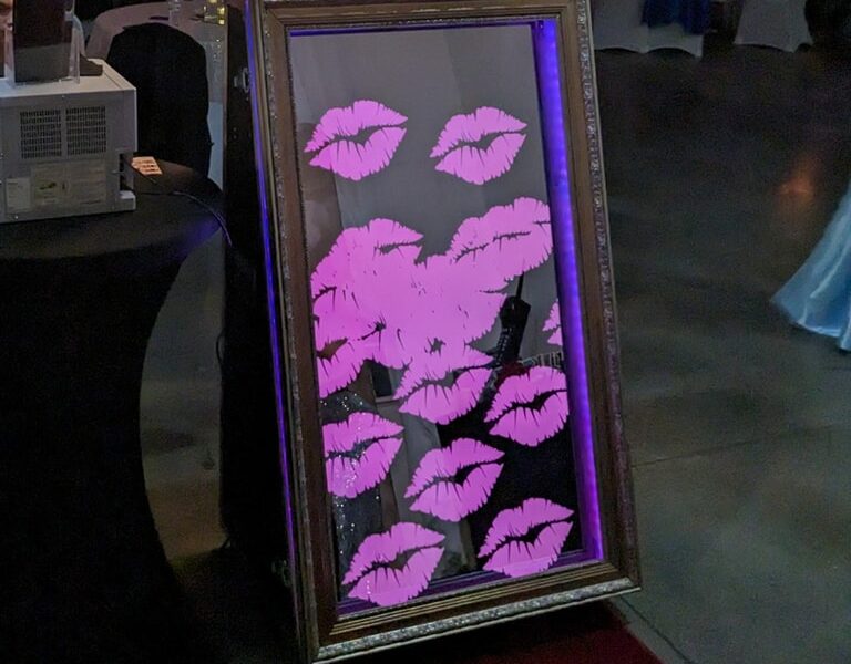 Mirror Booth - Add a Touch of Magic to Your Event