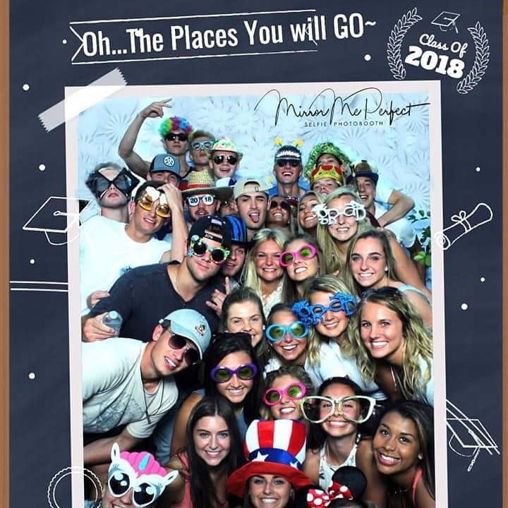 Mirror Me Perfect Selfie Photobooth: Your Ultimate Photobooth Experience