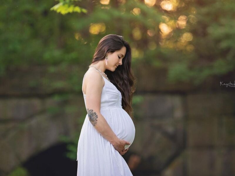 Capture Your Beautiful Maternity Journey with Cleveland's Premier Photographer in Brunswick