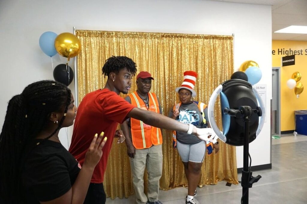 Digital Photobooth Fun for Every Occasion - Book Now and Make Memories!