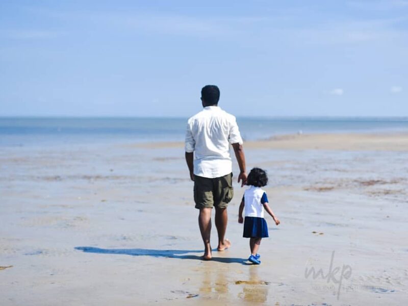 Authentic and Heartfelt Family Photography: Capturing Emotions and Connections with an Energetic and Fun-Loving Artist