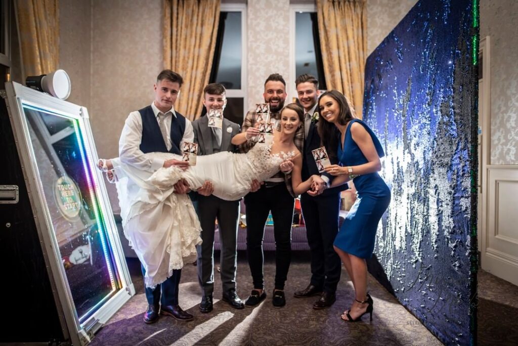 Mirror Me Perfect Selfie Photobooth: Your Ultimate Photobooth Experience