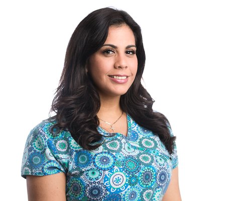 Elevate Your Professional Image with Our Flexible Headshot Photography Session: Unlimited Outfit Changes and Multiple Background Options