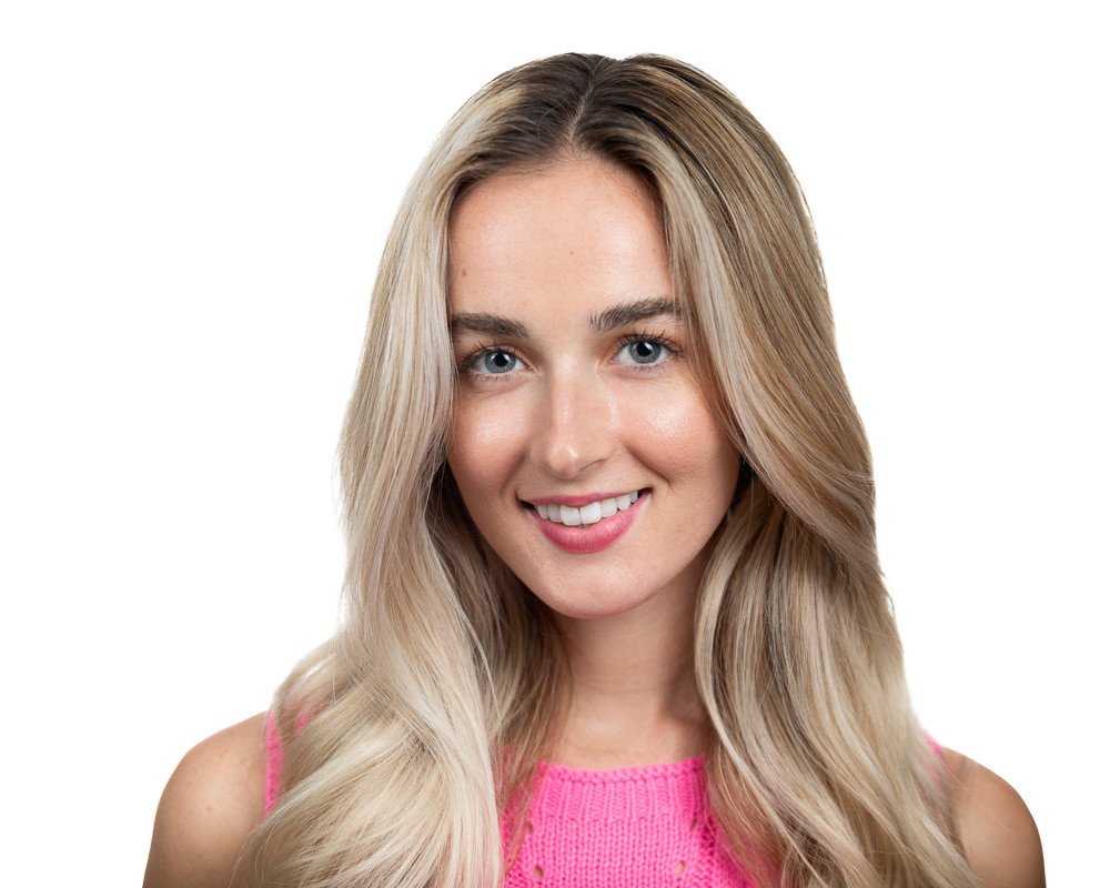 Elevate Your Professional Image with Our Flexible Headshot Photography Session: Unlimited Outfit Changes and Multiple Background Options