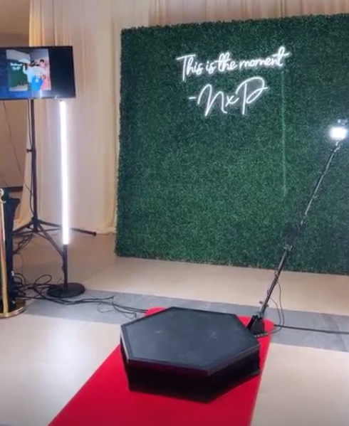 Step into the Future with Our 360 Photo Booth Experience - Create Dynamic 360 Videos with Stunning Effects and Filters