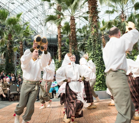 Capturing the Life and Essence of Your Party: Creative and Artistic Event Photography