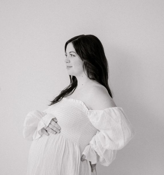 THE MOTHERHOOD EXPERIENCE STORYTELLING YOUR SEASON OF MOTHERHOOD WITH BEAUTIFUL IMAGERY