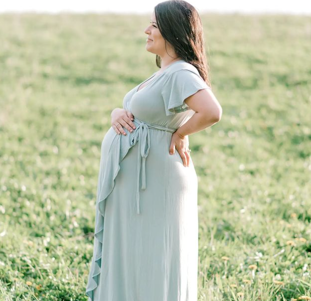 THE MOTHERHOOD EXPERIENCE STORYTELLING YOUR SEASON OF MOTHERHOOD WITH BEAUTIFUL IMAGERY