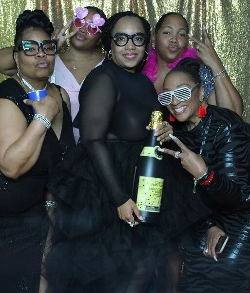 CT's Family-Owned Business with an Interactive LED Mirror for Endless Fun and Laughter! Grab a Prop & Strike a Pose at Your Next Event!