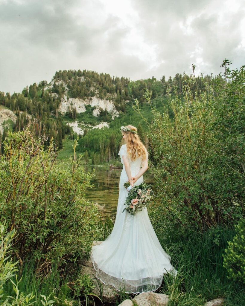 Capture Every Detail of Your Special Day with a Wedding Photographer You Can Trust - Over 10 Years of Experience and a Promise to Deliver Unforgettable Memories!