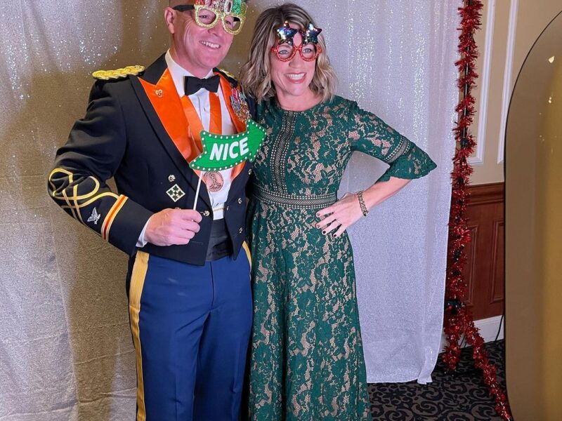 Create Unforgettable Moments with Easy Peasy Photo Booth - Wow Your Guests!