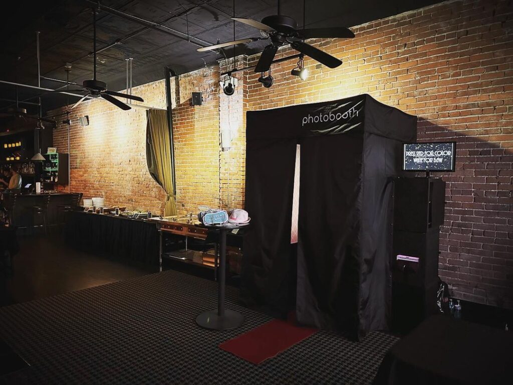 Unforgettable Memories: Rent Our Modern Photo Booth for Your Pittsburgh Event