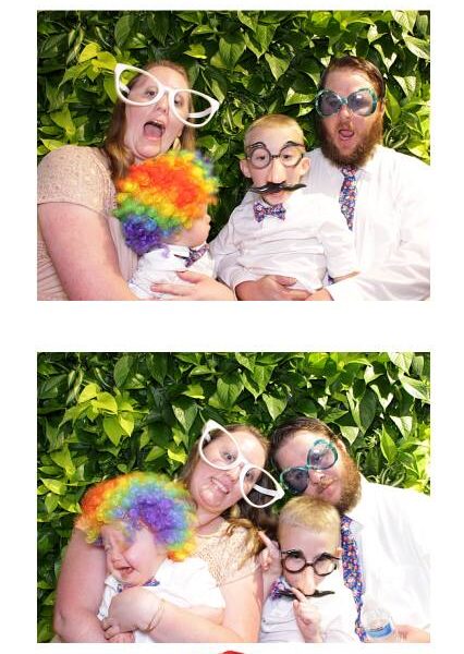 Create Lasting Memories with Our Rustic Open Air Photobooth - Perfect for Any Event!