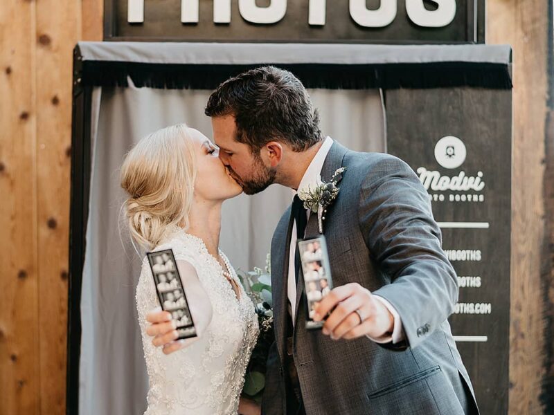 Step Back in Time with Our Vintage Luxury Photobooth - Perfect for Your Event!