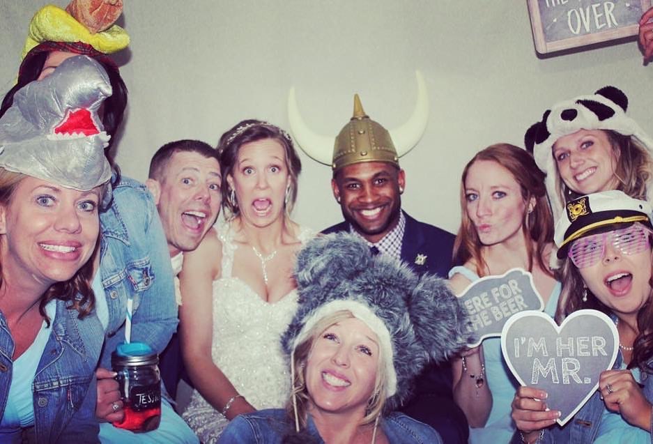 Pittsburgh Camper Booth - A Vintage Photo Booth on Wheels!