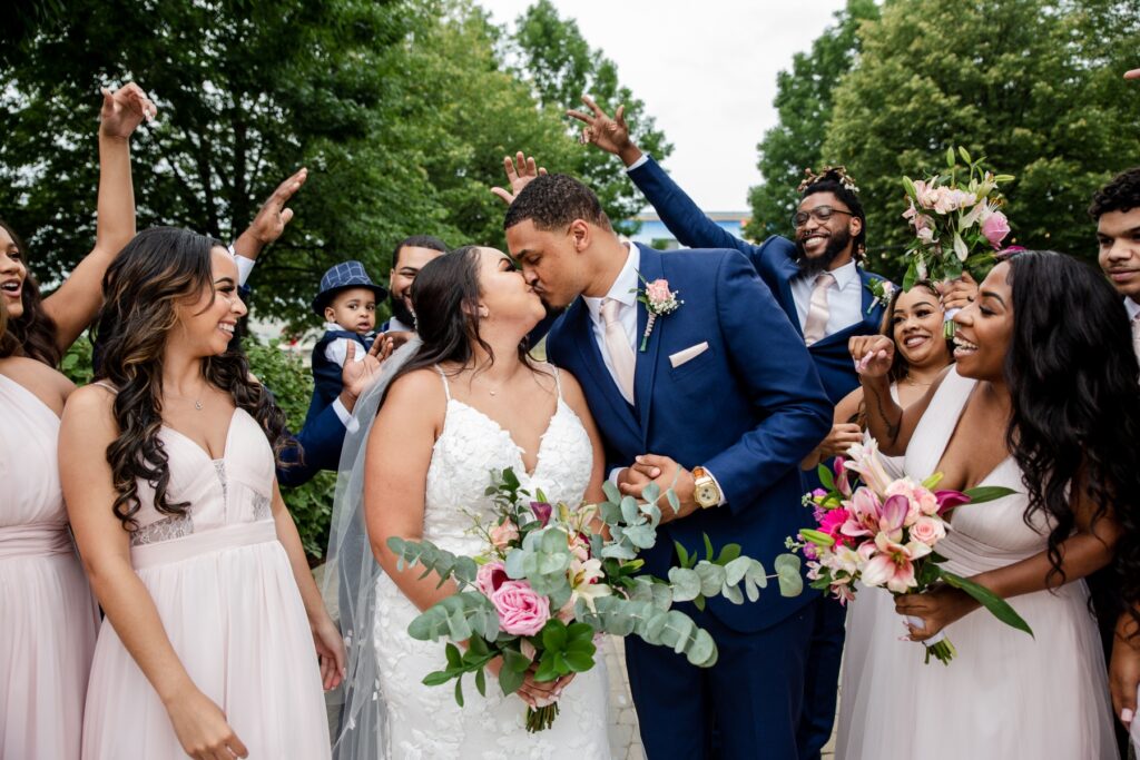 WISCONSIN-BASED, MODERN WEDDING AND LIFESTYLE PHOTOGRAPHER